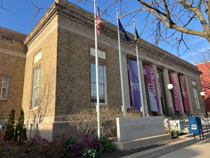 Valparaiso Council OKs zoning change for high