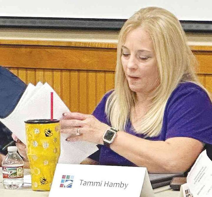 Tammi Hamby resigns from Crawford County library board, citing residency change, county judge says