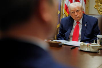 Lanza Trump advertencia de ataque a países por venta de drogas