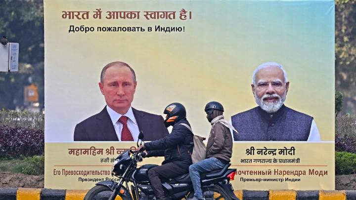 Modi recibe a Putin para relanzar la cooperación militar y energética