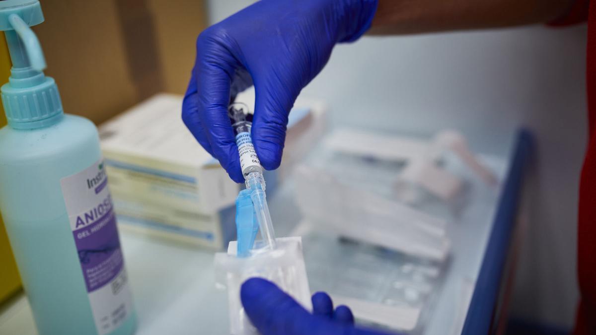 Andalucía alerta del aumento de infecciones respiratorias y anima a vacunarse ante el nivel epidémico