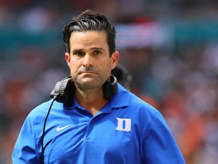 Hidden 7-Figure Reason Why Manny Diaz Desperately Needs Duke in the CFP The Duke's path to the CFP looks a little tough as Manny Diaz has a little financial motivation to be admitted in the 12