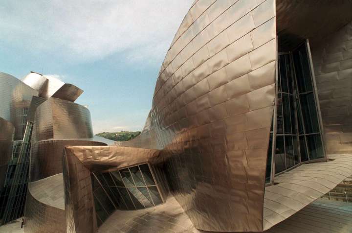 Groundbreaking architect Frank Gehry's famous buildings, in photos