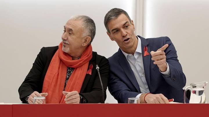 El PSOE avisa a Ábalos de que "no nos vamos a dejar chantajear" y acusa de "circo" al Senado por citar a Cerdán