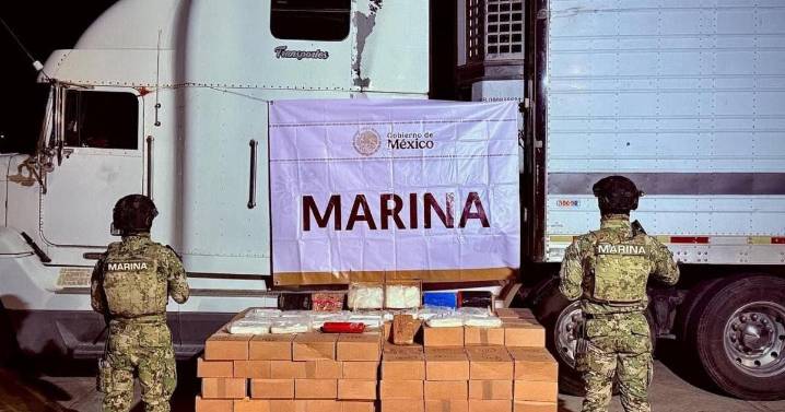 Incautan más de media tonelada de posible droga en Mazatlán, Sinaloa