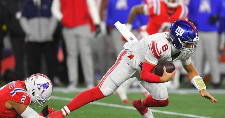 Another hard hit to Jaxson Dart underscores tough return for Giants rookie quarterback