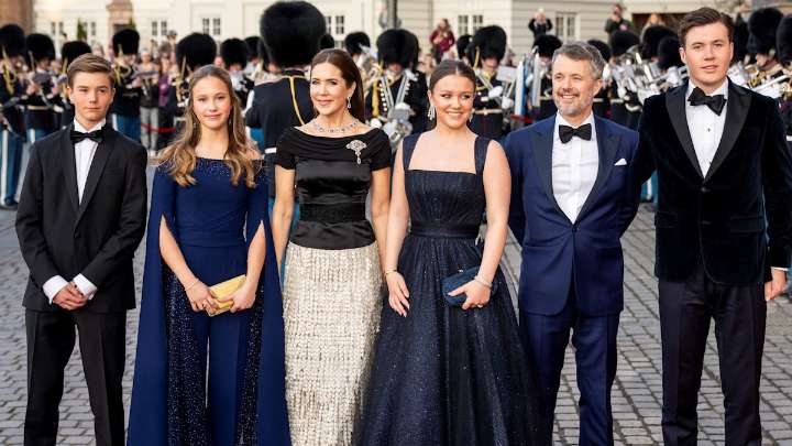 King Frederik and Queen Mary and their four children get royal home ready for Christmas