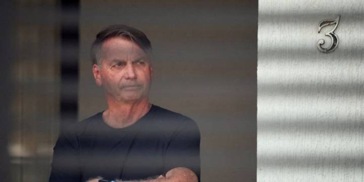 Jair Bolsonaro permanecerá al menos siete años en prisión bajo régimen cerrado y podrá solicitar libertad condicional en 2037