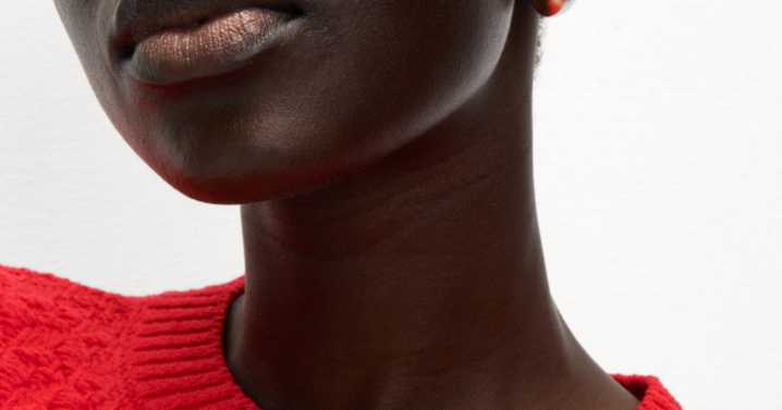 M&S cuts price of ‘go anywhere’ cardigan hailed ‘great wardrobe staple’ to £18