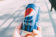 Pepsi quiere que 90% de sus bebidas sean casi sin calorías en México: la estrategia para sobrevivir al impuesto