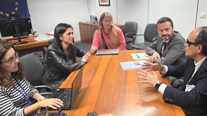 CLM traslada a la Comisión Europea sus avances en accesibilidad universal