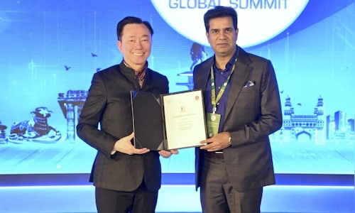 Vingroup signs MoU with Telangana for $3 billion, plans smart city, EV taxis, solar power