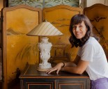 Danáe Marín, la artesana que lleva la cerámica de Manises al mundo: "Mi intención es convertirme en el Loewe de las lámparas"