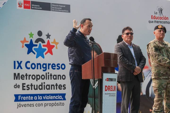 Presidente Jerí: autoridades trabajarán para que jóvenes desempeñen labores con libertad