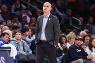 Deadspin | No. 5 UConn holds Texas at bay in 6th straight win