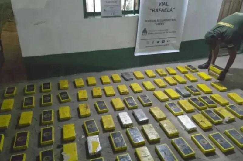 Golpe al narcotráfico: incautan más de 100 kilos de cocaína en un control sobre la Ruta 34