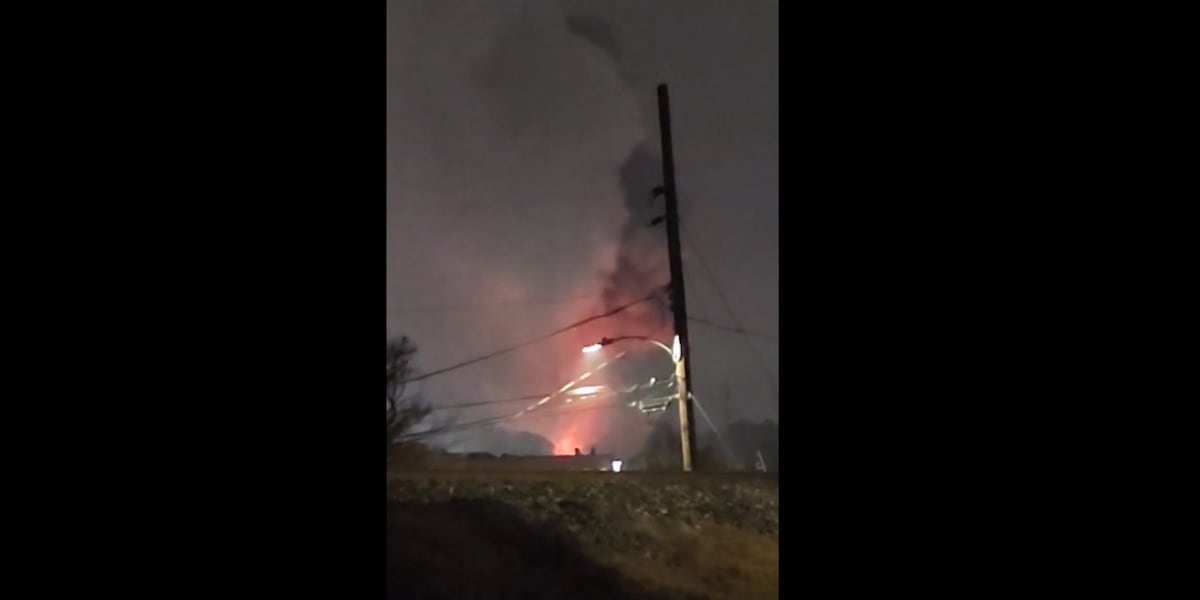 Columbus Fire Department responds to structure fire on 6th Avenue