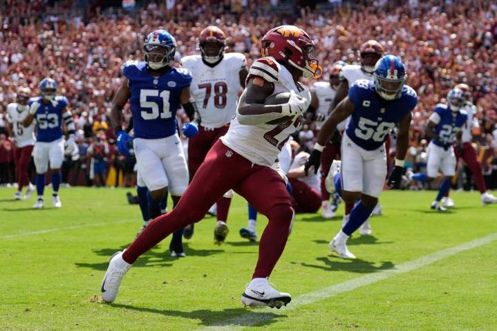 The 3-10 Commanders visit the 2-11 Giants in a game of NFC rivals on long skids – Hartford Courant