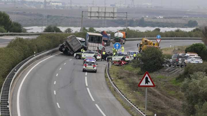 Tres falecidos nun accidente de tráfico na A-66 á altura de Guillena (Sevilla)