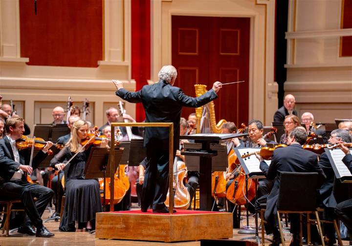 Pittsburgh Symphony Orchestra receives threat to aircraft on return from New York