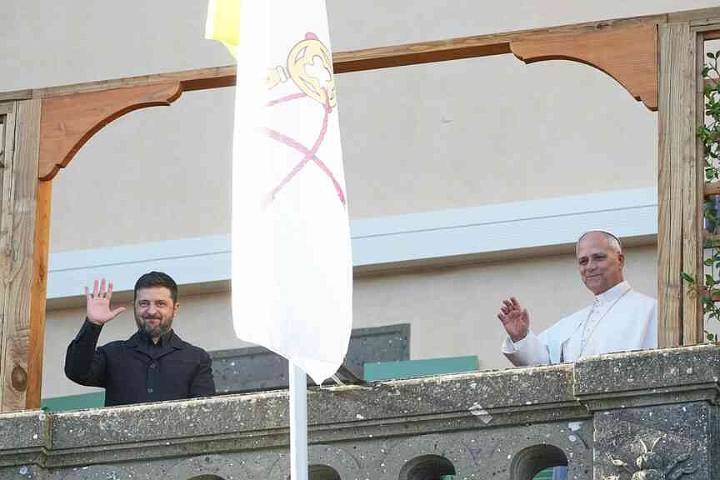 Zelenskyy refuses to cede territory