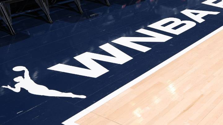 WNBA's proposal ups max salary base to $1M, sources say