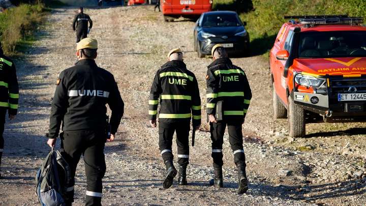 La UME y la Policía Nacional inician el rastreo en la balsa de Berbes del cuerpo de la mujer y su bebé desaparecidos en 1987 en León