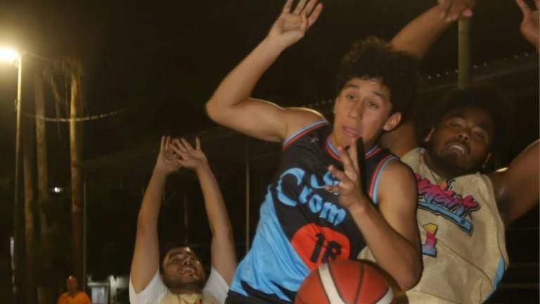 CROM Sinaloa toma ventaja en Baloncesto Ángel Flores