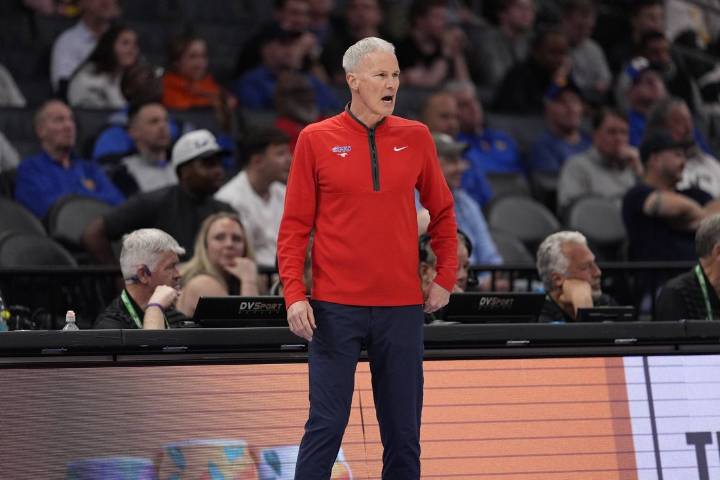 Deadspin | Jaron Pierre Jr. drops 35 as SMU knocks off Texas A&M in OT