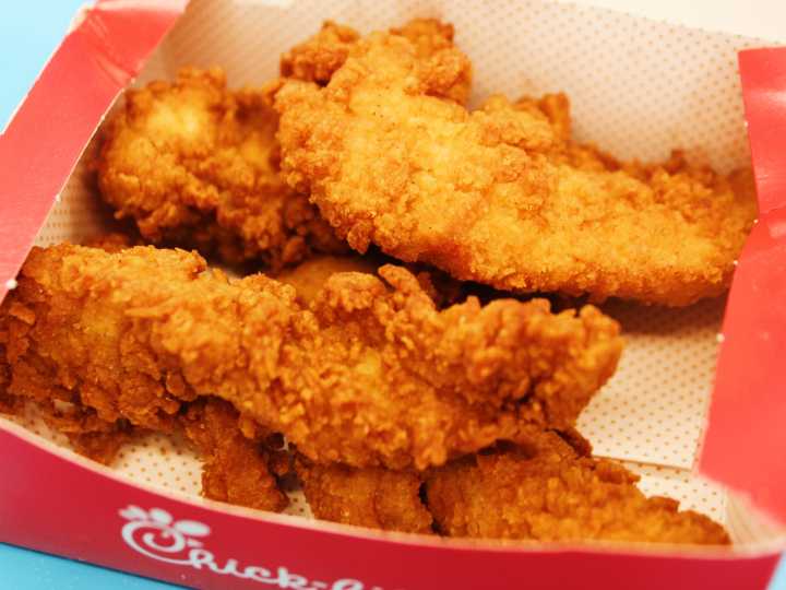 I tried chicken tenders from 14 fast-food chains and ranked them from worst to best