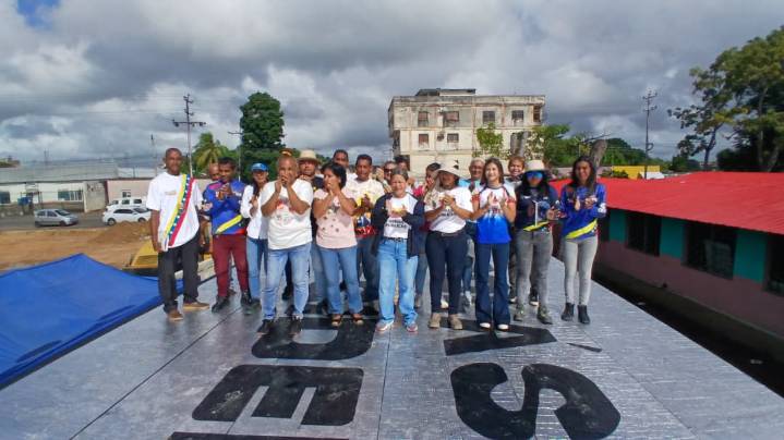 Plan Techo Comunal atiende a más de 970 familias de la Comuna Productiva Negro Primero de Maturín