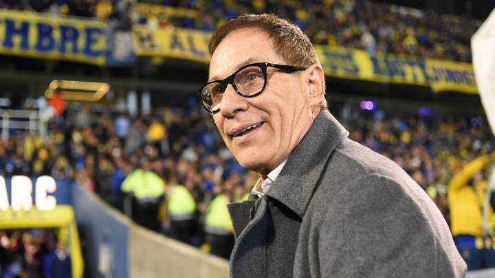 Un ex DT de Boca, candidato a dirigir Rosario Central tras la salida de Ariel Holan