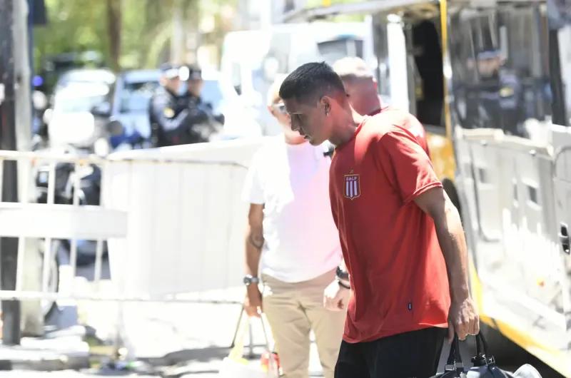 Estudiantes ya está en Santiago del Estero y palpita la gran final del Clausura ante Racing