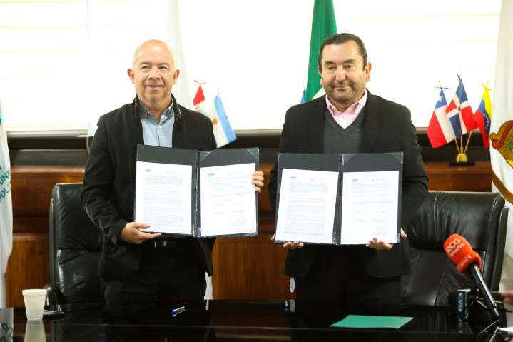 Clúster Logístico de Coahuila y UTC firman convenio para fortalecer la formación profesional