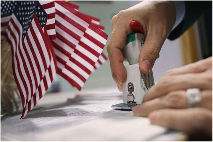 Se suspenden casos de asilo en EE.UU.