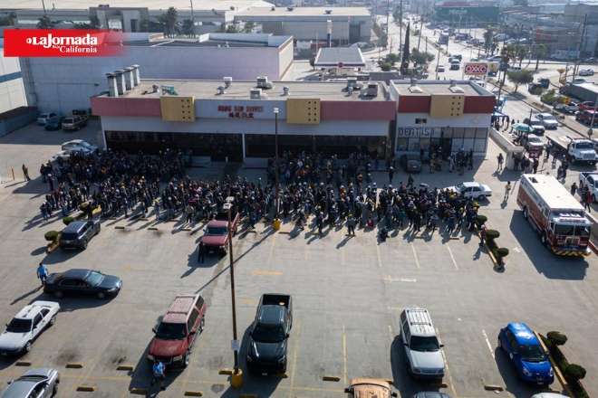 A tres días de incendio, desalojan ABC Aluminum Solutions por fuga de gas