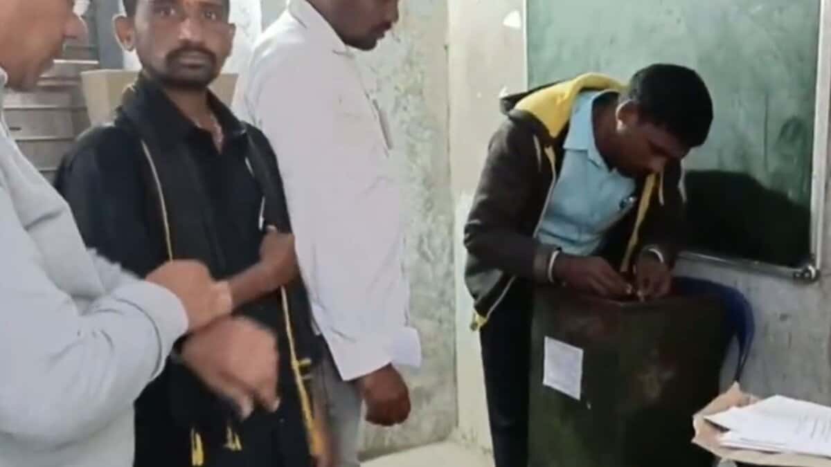 High voter turnout in Telangana local body polls, Congress claims 90 pc sweep