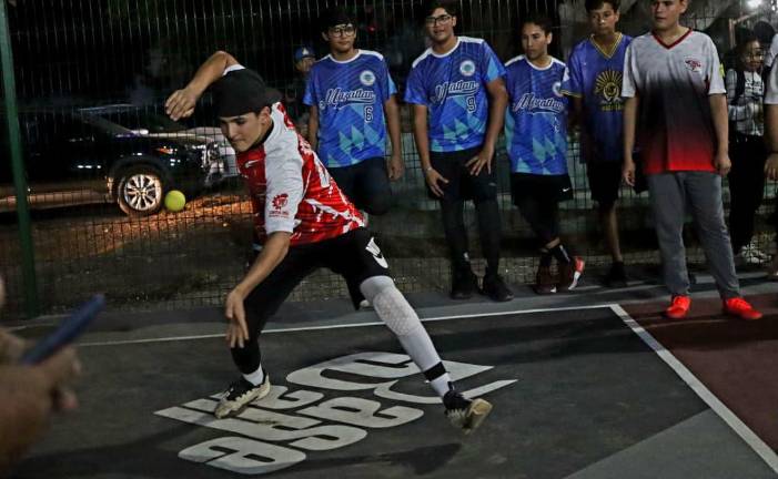 Inauguran en Mazatlán nuevas canchas de beisbol 5 en la Sahop