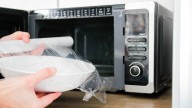 Is Plastic in the Microwave a Recipe for Eating Microplastics? I Asked the Experts