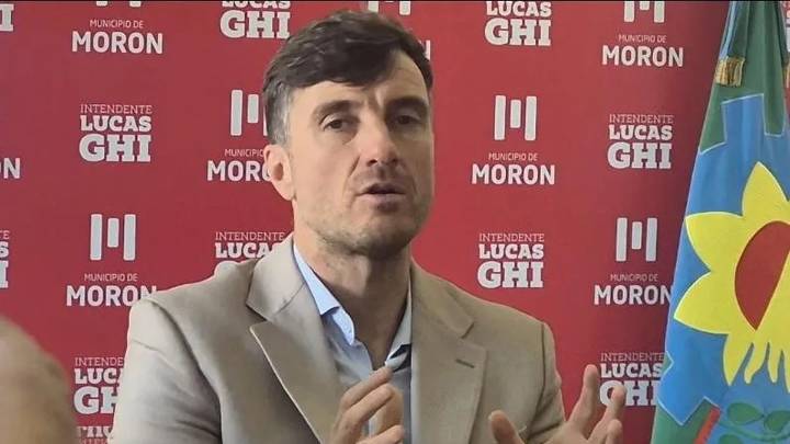 El intendente de Morón, acorralado por conflictos internos