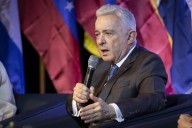 Álvaro Uribe Anuncia Su Regreso a la Contienda Electoral: Candidatura al Senado en 2026