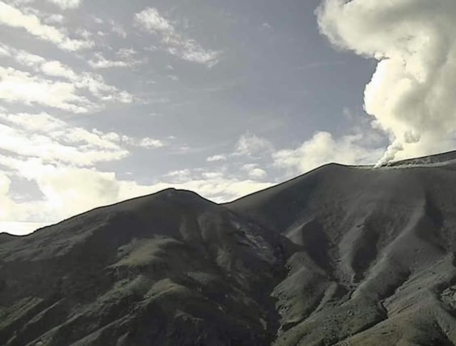 Activan Alerta Naranja por aumento de actividad del volcán Puracé y refuerzan monitoreo en el sur de Colombia