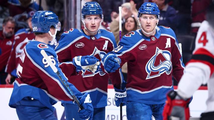 Avalanche driven by playoff disappointment against Stars, says Sakic