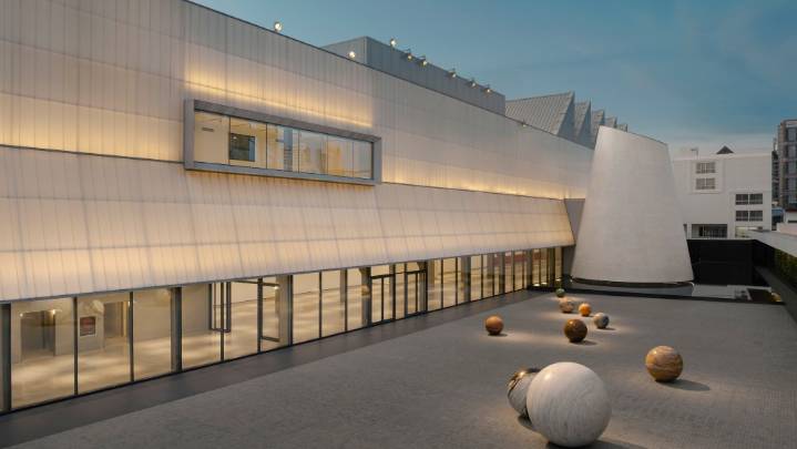 Contemporary Art Museum Dib Bangkok Is the Thai Capital's New Crown Jewel