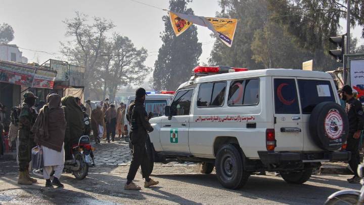 Pakistan allows UN to deliver relief supplies to Afghanistan through 2 border crossings