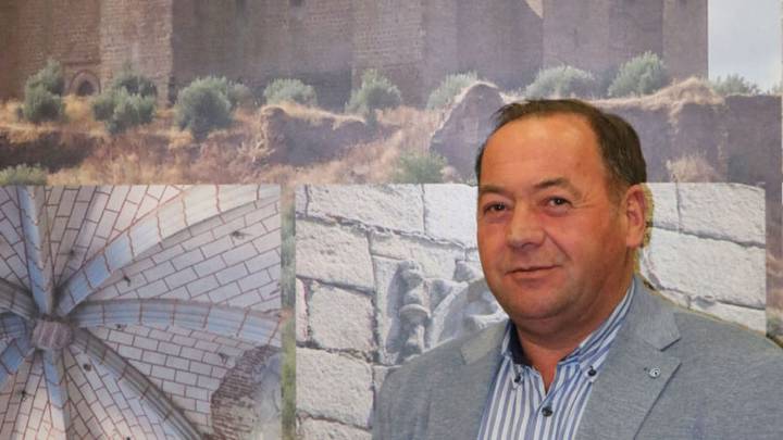 Dimite el alcalde socialista de Belalcázar (Córdoba) tras publicarse sus mensajes de carácter sexual con una mujer