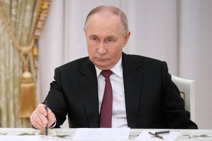 Putin won't accept ANY peace deal until the cost of fighting on grows too great