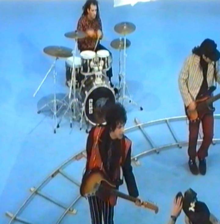 "De música ligera", canción e himno de Soda Stereo, nació en México