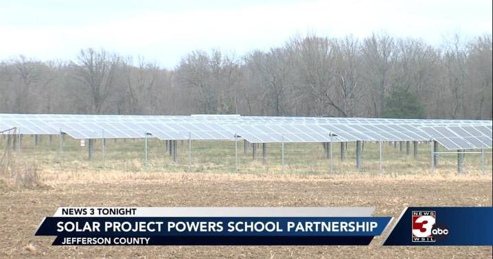 Jefferson County solar Farm building partnership with local farms