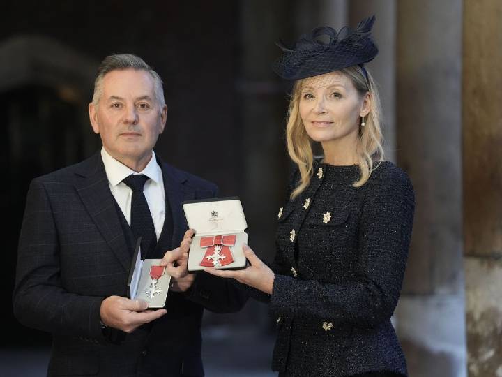 Cancer charity leaders and Royal Navy officer honoured at ‘extraordinary’ palace